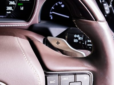 2018 Lexus LS — миниатюра 46