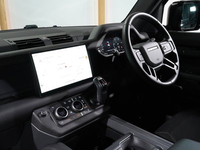2025 LAND Rover DEFENDER 缩略图 22