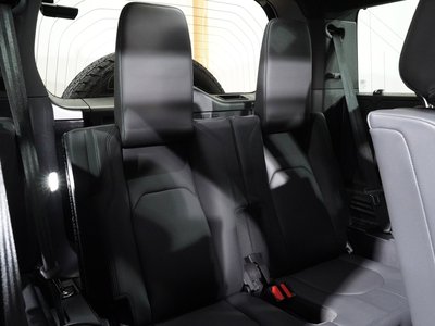 2025 LAND Rover DEFENDER 缩略图 17