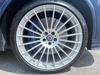 صورة 9 لـ 2022 BMW Alpina XD4