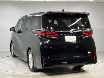 2025 Toyota ALPHARD — фото 5