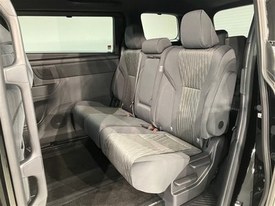 2025 Toyota ALPHARD — фото 24