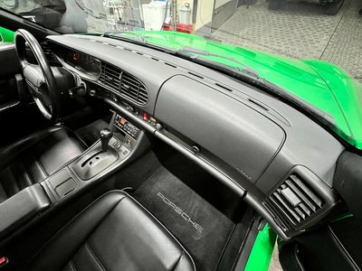 صورة 48 لـ 1993 Porsche 968