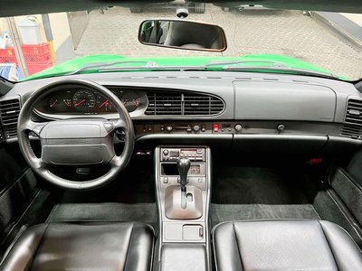 صورة 11 لـ 1993 Porsche 968