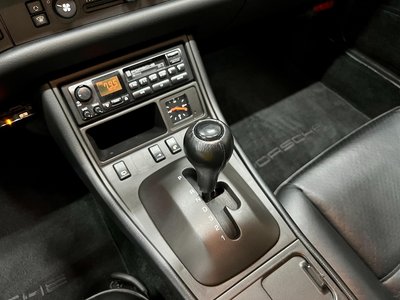 صورة 15 لـ 1993 Porsche 968