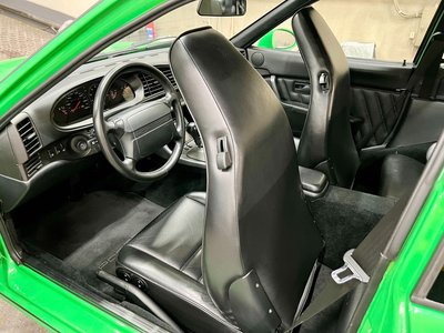 صورة 47 لـ 1993 Porsche 968
