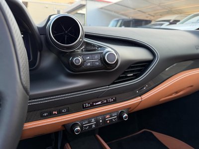 2021 Ferrari F8 SPIDER 照片 18