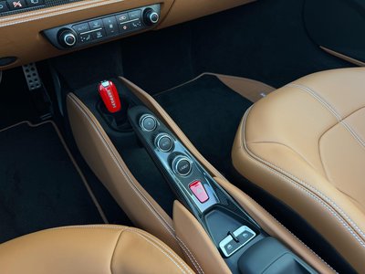 2021 Ferrari F8 SPIDER 照片 19