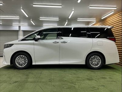 2025 Toyota ALPHARD — фото 17