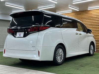 2025 Toyota ALPHARD — фото 33