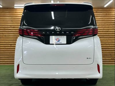 2025 Toyota ALPHARD — фото 16