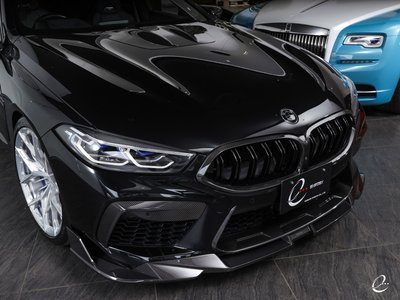 صورة 30 لـ 2020 BMW M8 GRAN COUPE