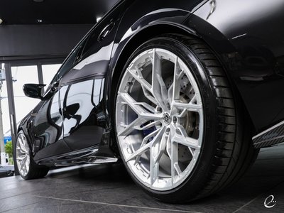 صورة 46 لـ 2020 BMW M8 GRAN COUPE