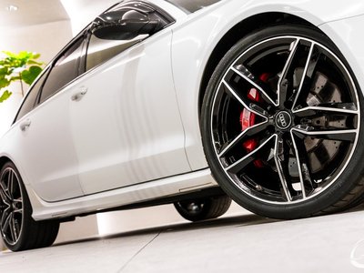 2017 AUDI RS6 AVANT 照片 10