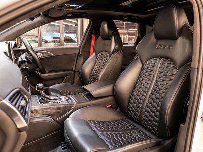 صورة مصغرة 27 لـ 2017 AUDI RS6 AVANT