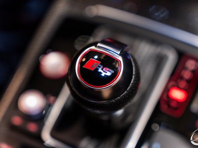 صورة مصغرة 35 لـ 2017 AUDI RS6 AVANT