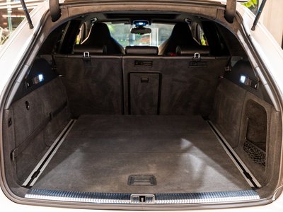 صورة مصغرة 32 لـ 2017 AUDI RS6 AVANT