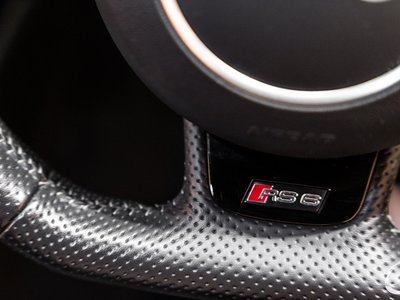 صورة مصغرة 52 لـ 2017 AUDI RS6 AVANT