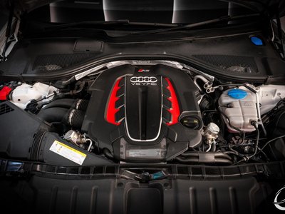 صورة مصغرة 22 لـ 2017 AUDI RS6 AVANT