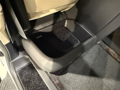 صورة 18 لـ 2026 Toyota ALPHARD