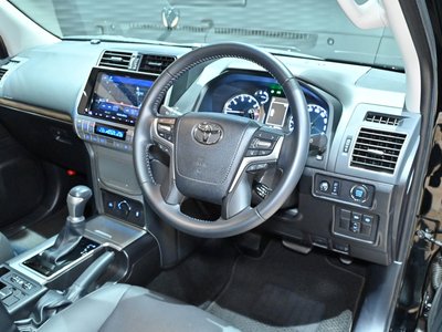 صورة 13 لـ 2023 Toyota LAND CRUISER PRADO