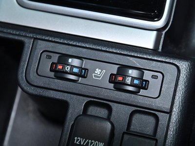 صورة 35 لـ 2023 Toyota LAND CRUISER PRADO