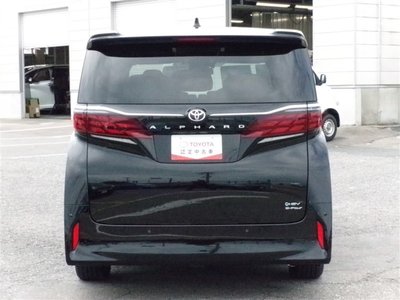 صورة 18 لـ 2024 Toyota ALPHARD