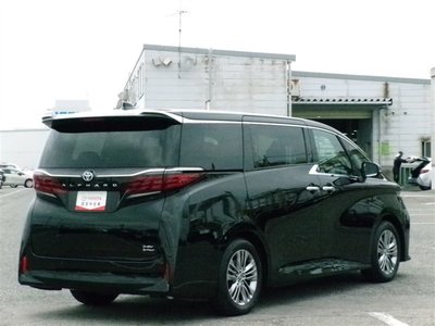 صورة 17 لـ 2024 Toyota ALPHARD