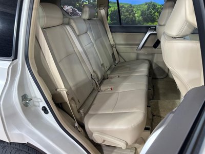 صورة 12 لـ 2023 Toyota LAND CRUISER PRADO