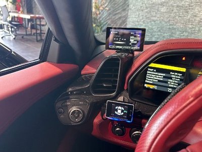 صورة مصغرة 19 لـ 2014 Ferrari 458 SPIDER