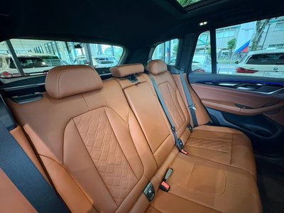 صورة 16 لـ 2023 BMW Alpina XD3