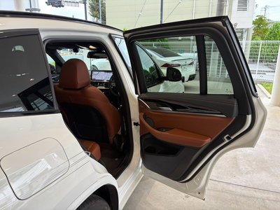 صورة 15 لـ 2023 BMW Alpina XD3