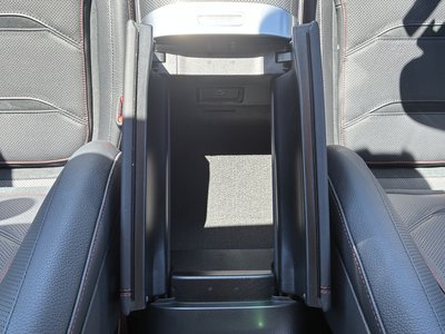 2026 Mercedes-BENZ C-CLASS AMG thumbnail 25