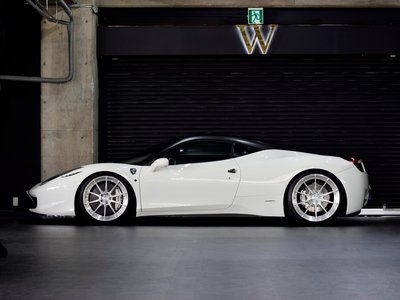 صورة مصغرة 31 لـ 2013 Ferrari 458 ITALIA