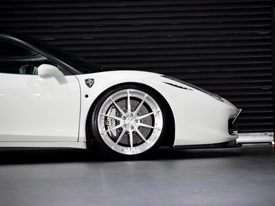 صورة مصغرة 24 لـ 2013 Ferrari 458 ITALIA