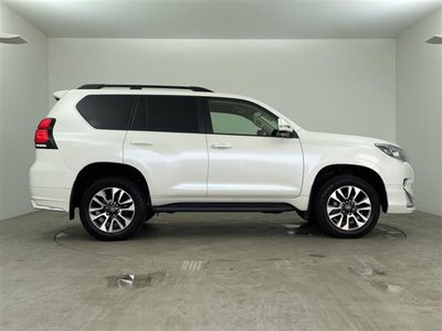 صورة 61 لـ 2023 Toyota LAND CRUISER PRADO