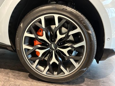 صورة 12 لـ 2022 Aston Martin DBX