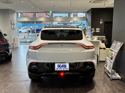 صورة 10 لـ 2022 Aston Martin DBX
