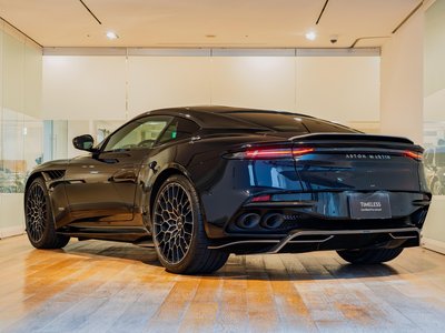 2023 Aston Martin DBS SUPERLEGGERA 照片 9