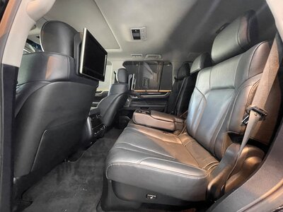 2016 Lexus LX — фото 26