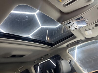2016 Lexus LX — фото 27