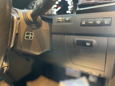 2016 Lexus LX — фото 30