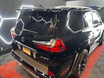 2016 Lexus LX — фото 19