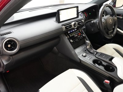 2022 Lexus IS 缩略图 27
