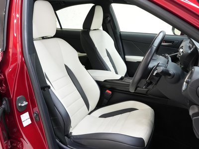 2022 Lexus IS 缩略图 13