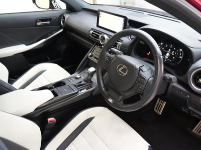 2022 Lexus IS 缩略图 11