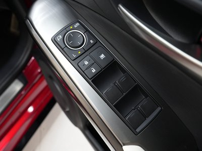 2022 Lexus IS 缩略图 37