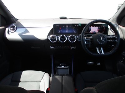 2025 Mercedes-BENZ GLA thumbnail 55