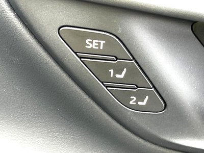2023 Toyota CROWN SPORT photo 43
