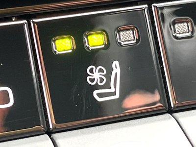 2023 Toyota CROWN SPORT photo 6